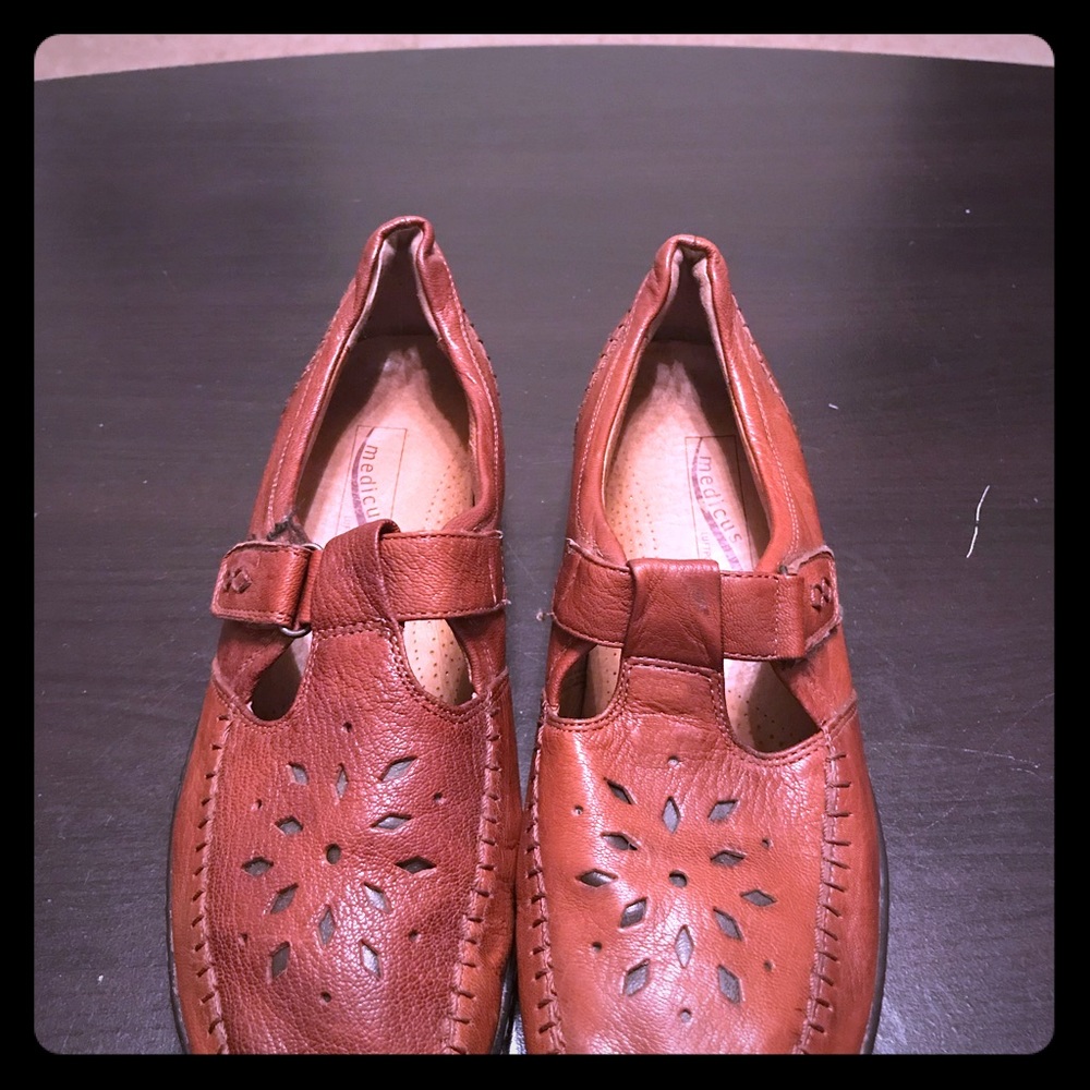 Women shoes
